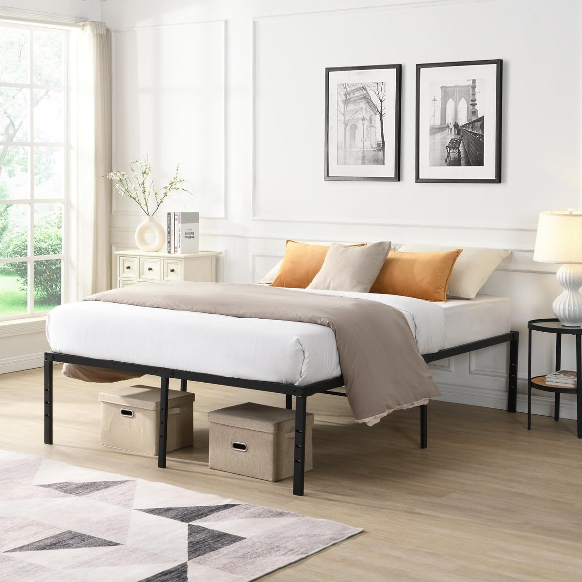 Black Queen Metal Platform Bed Frame X545043