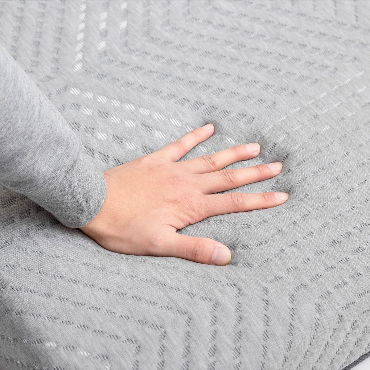 4 Inch Tri Folding Memory Foam Mattress E25657